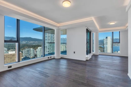 2402 1482 Robson Street, Vancouver, BC, Vancouver — Apartment/Condo for sale
