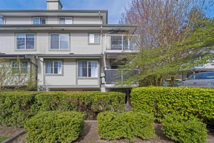 Laundry Room Photo of 24 8892 208 Street, Langley, BC