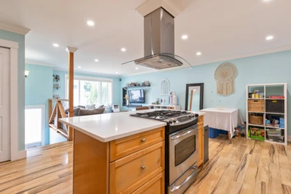 Family Room Photo of 5813 180 Street, Surrey, BC