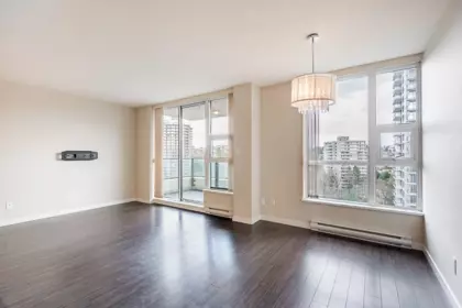 Breakfast Nook Photo of 1705 2232 Douglas Road, Burnaby, BC