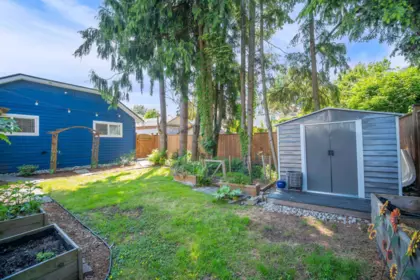Garage Interior Photo of 32931 1 Avenue, Mission, BC