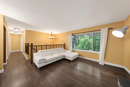 Kitchen Photo of 1650 Connaught Drive, Port Coquitlam, BC