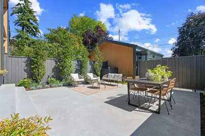 Hot Tub / Spa Photo of 2 3768 W 2nd Avenue, Vancouver, BC