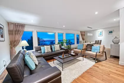 Dining Area Photo of 2272 Nelson Avenue, West Vancouver, BC