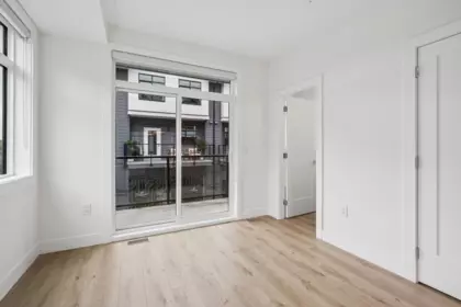 Kitchen Photo of 27 17429 59 Avenue, Surrey, BC