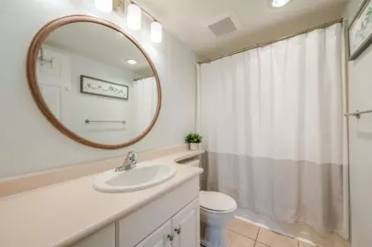Mudroom Photo of 204 2585 Ware Street, Abbotsford, BC