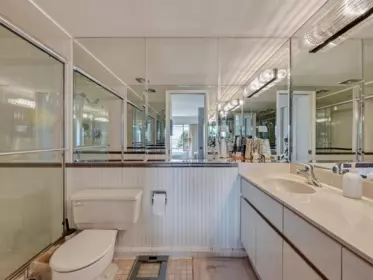 Primary Bathroom Photo of 33 2236 Folkestone Way, West Vancouver, BC