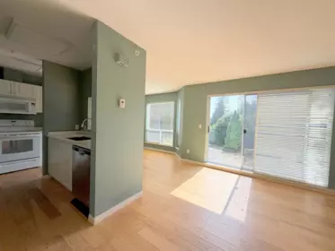 8 5740 Marine Way, Sechelt, BC, Sechelt — Townhouse for sale