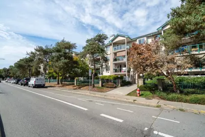 Swimming Pool Photo of 209 20443 53 Avenue, Langley, BC