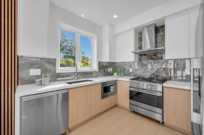 Family Room Photo of 3 2893 Eton Street, Vancouver, BC