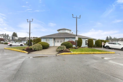 Fitness Center Photo Near 66 1450 Mccallum Road, Abbotsford, BC