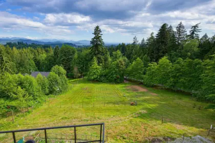 Hot Tub / Spa Photo of 33449 Richards Avenue, Mission, BC