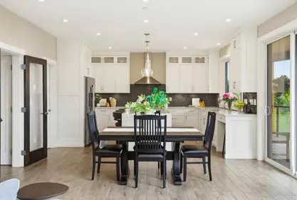 Kitchen Island Photo of 33449 Richards Avenue, Mission, BC
