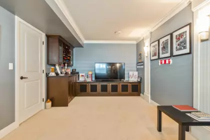 Entry Foyer Photo of 17415 2b Avenue, Surrey, BC