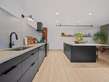 Dining Area Photo of 47 E Cordova Street, Vancouver, BC
