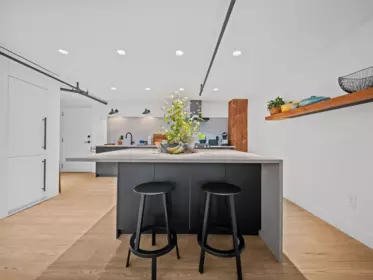 Family Room Photo of 47 E Cordova Street, Vancouver, BC