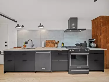 Kitchen Island Photo of 47 E Cordova Street, Vancouver, BC