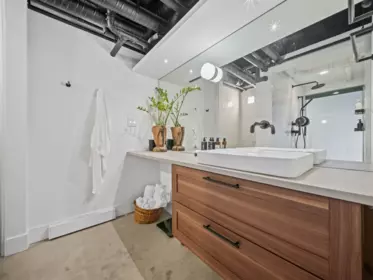 Powder Room Photo of 47 E Cordova Street, Vancouver, BC