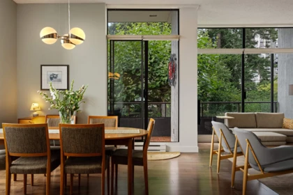 Breakfast Nook Photo of 114 1420 Duchess Avenue, West Vancouver, BC
