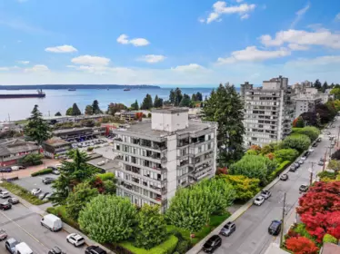 114 1420 Duchess Avenue, West Vancouver, BC, West vancouver — Apartment/Condo for sale