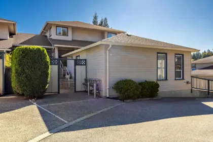 Swimming Pool Photo of 8 5768 Marine Way, Sechelt, BC