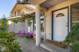 8 5768 Marine Way, Sechelt, BC