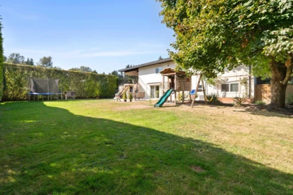 Hot Tub / Spa Photo of 10165 Brentwood Drive, Chilliwack, BC