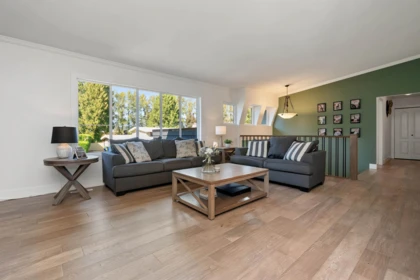 Kitchen Photo of 10165 Brentwood Drive, Chilliwack, BC