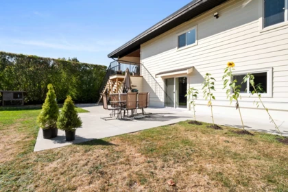 Swimming Pool Photo of 10165 Brentwood Drive, Chilliwack, BC