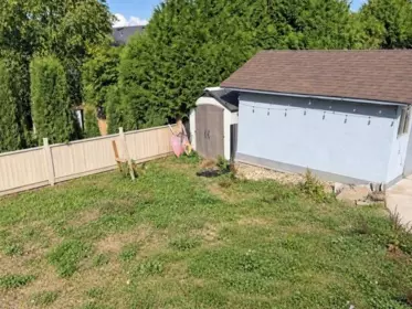 Hot Tub / Spa Photo of 26487 30 Avenue, Langley, BC