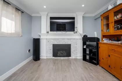 Laundry Room Photo of 26487 30 Avenue, Langley, BC