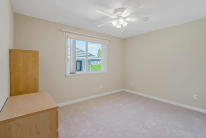 Garage Interior Photo of 14405 89a Avenue, Surrey, BC