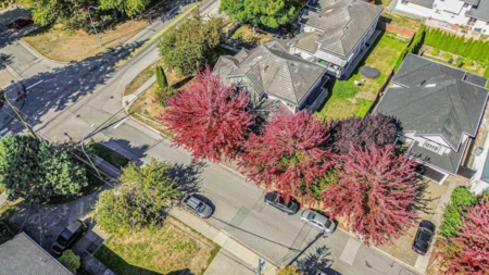 Hot Tub / Spa Photo of 14405 89a Avenue, Surrey, BC
