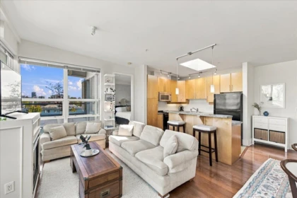 Breakfast Nook Photo of 707 2655 Cranberry Drive, Vancouver, BC