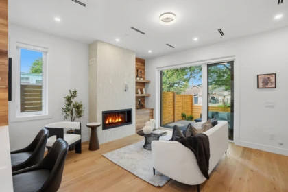 Breakfast Nook Photo of 1 2438 E 20th Avenue, Vancouver, BC
