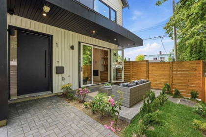 Hot Tub / Spa Photo of 1 2438 E 20th Avenue, Vancouver, BC