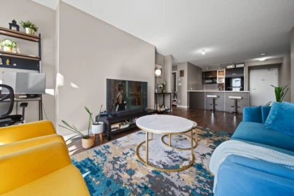 909 9981 Whalley Boulevard, Surrey, BC, Surrey — Apartment/Condo for sale