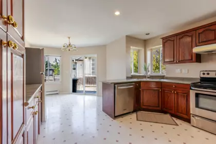Breakfast Nook Photo of 7953 155a Street, Surrey, BC
