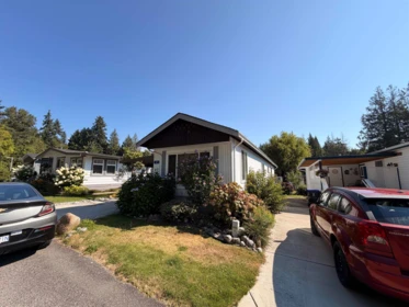 47 4496 Sunshine Coast Highway, Sechelt, BC, Sechelt — Manufactured Home for sale