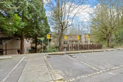 304 9128 Capella Drive, Burnaby, BC, Burnaby — Apartment/Condo for sale