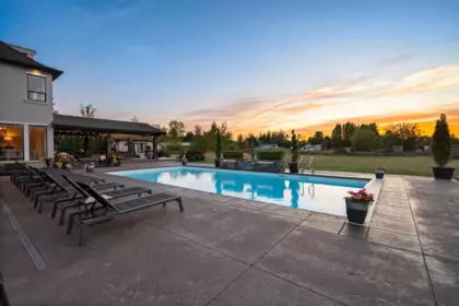 687 204th Street, Langley, BC, Langley — Single Family Residence for sale