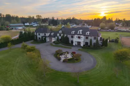 687 204th Street, Langley, BC, Langley — Single Family Residence for sale