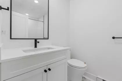 Laundry Room Photo of 415 19979 76 Avenue, Langley, BC