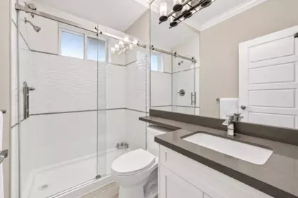 Mudroom Photo of 10346 Odlin Road, Richmond, BC