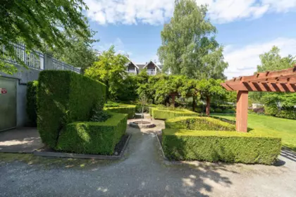 Front Yard Photo of 212 1432 Parkway Boulevard, Coquitlam, BC