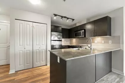 328 8915 202 Street, Langley, BC, Langley — Apartment/Condo for sale