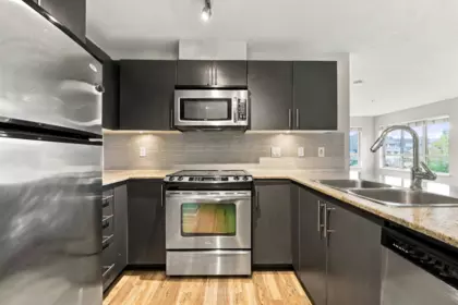 328 8915 202 Street, Langley, BC, Langley — Apartment/Condo for sale