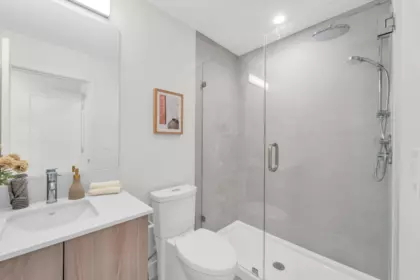 Mudroom Photo of 2 9331 Ferndale Road, Richmond, BC
