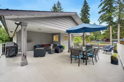 Basement Recreation Room Photo of 24061 55 Avenue, Langley, BC