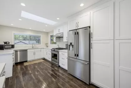 Breakfast Nook Photo of 24061 55 Avenue, Langley, BC